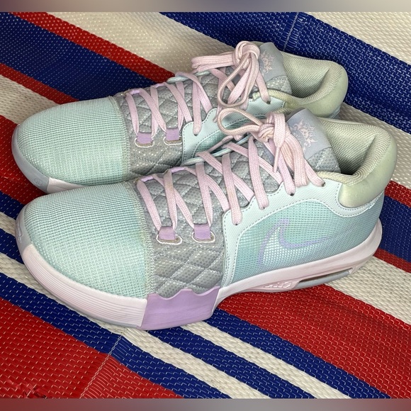 ✨🥳 Nike LeBron James Witness Dusty 8 - Men’s Basketball Athletic Shoes Size 13 - Picture 10 of 17